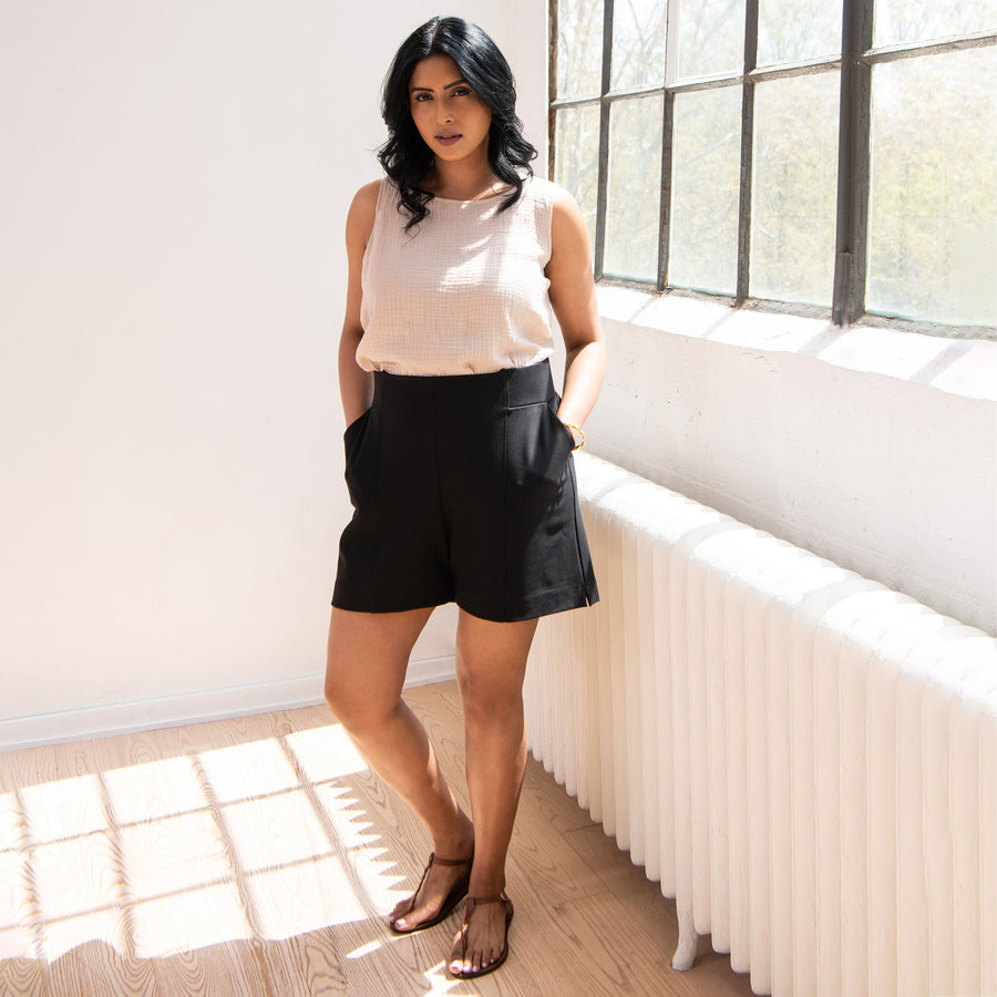 The Tailored Ponte Short