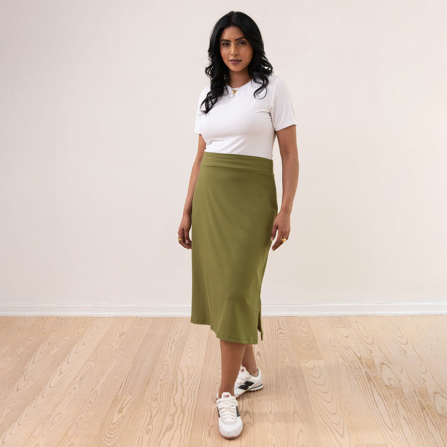 The Dressy Rib Knit Midi Skirt