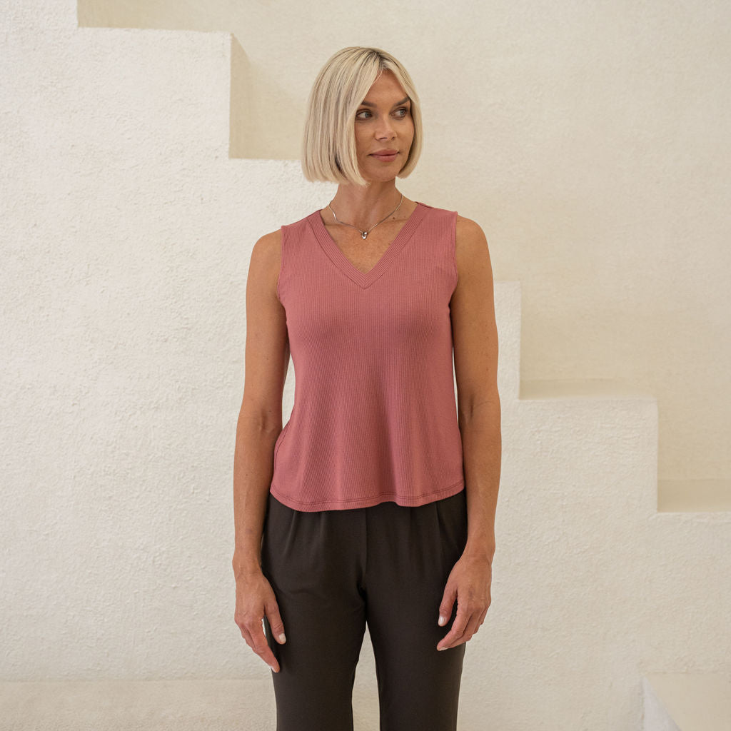 The Reversible Shell Top